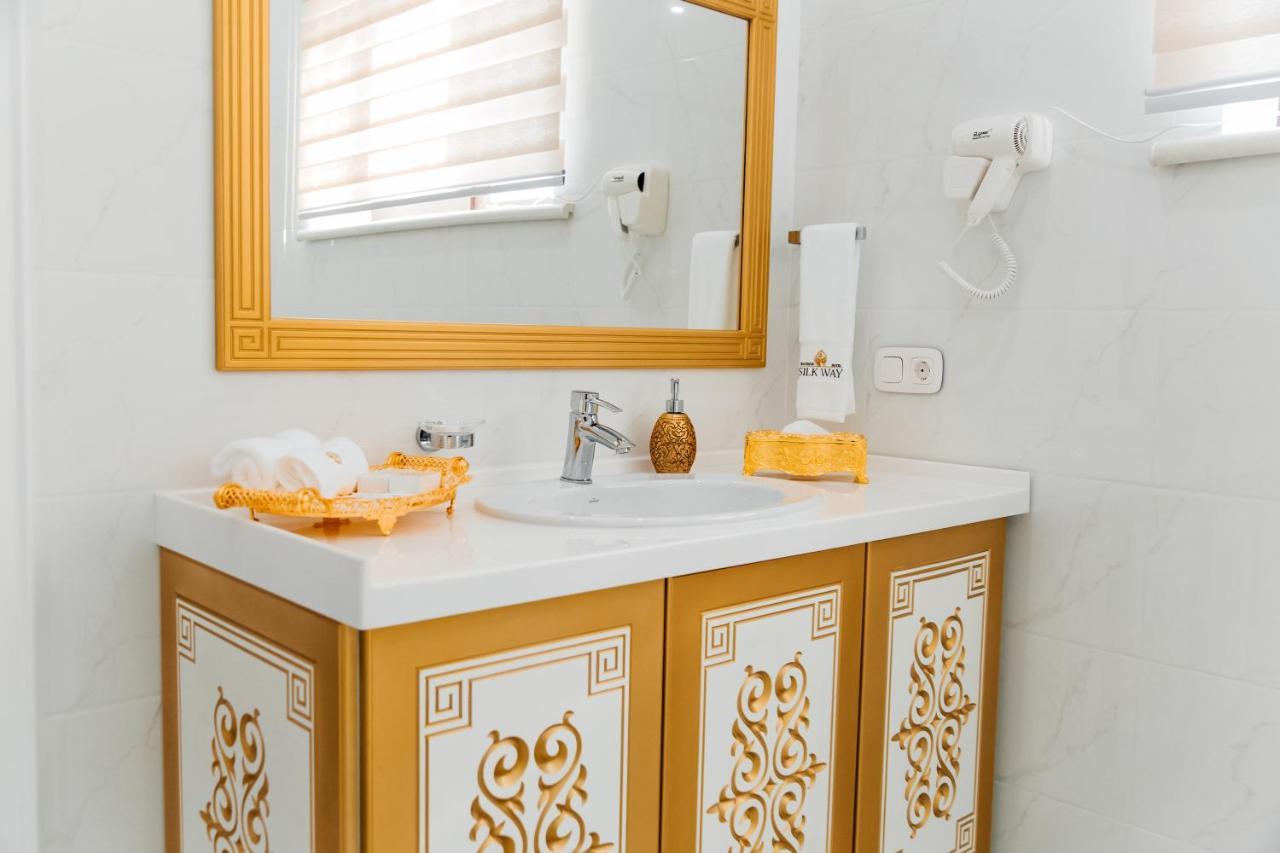 Boutique Hotel Silk Way Turkistan Ngoại thất bức ảnh